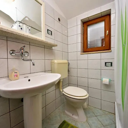 Ferienhaus Kate By Interhome